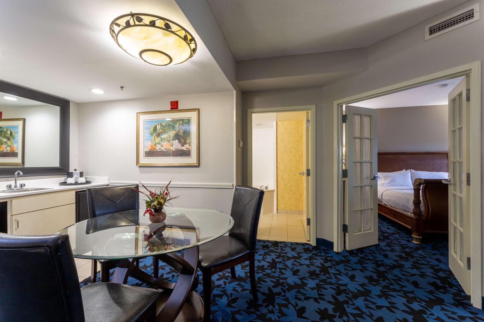 Hampton Inn & Suites Jacksonville Deerwood Park Экстерьер фото