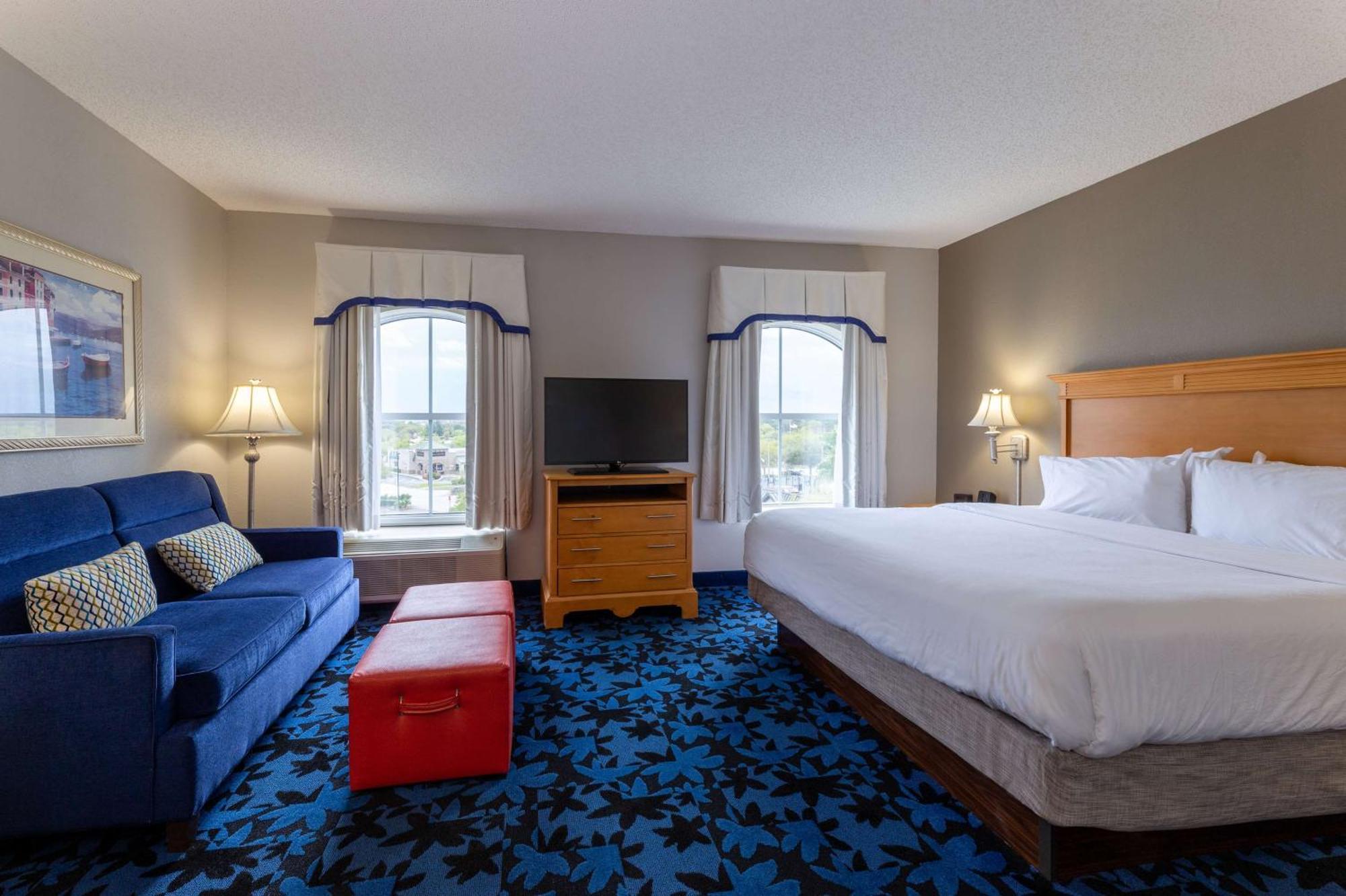 Hampton Inn & Suites Jacksonville Deerwood Park Экстерьер фото